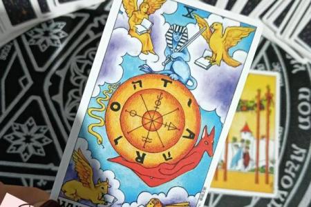 塔罗指引：抽一张牌看今日运势