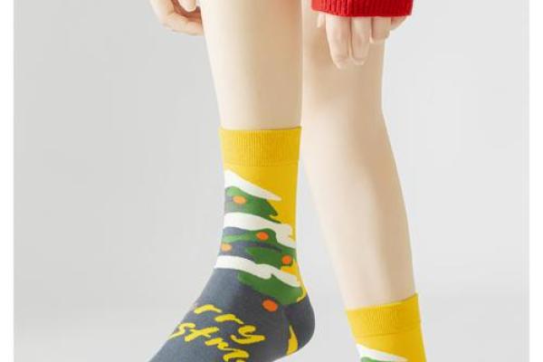 2026年旺桃花袜子指南：穿这个异性缘爆棚