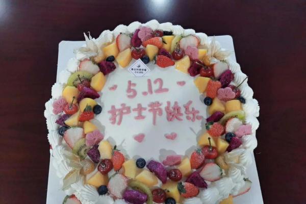 五月十二日是什么节日 5月12日适合送什么礼物