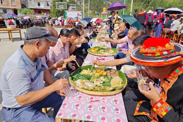 瑶族的传统节日是什么 瑶族最盛大的节日 瑶族的传统节日是什么 瑶族最盛大的节日