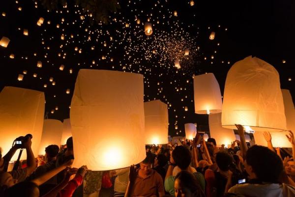 孔明灯什么节日放的 中秋节可以放孔明灯吗