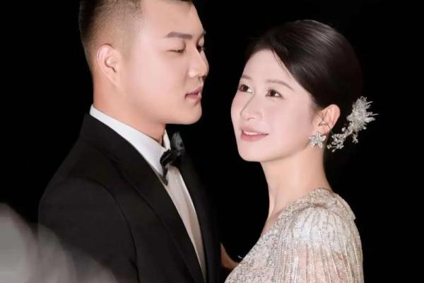 瞬间:2025年11月结婚吉日一览表,如何挑选最适合的良辰吉日举办婚礼? 瞬间:2025年11月结婚吉日一览表,如何挑选最适合的良辰吉日举办婚礼?