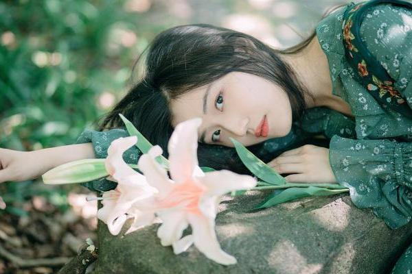 人面桃花什么生肖