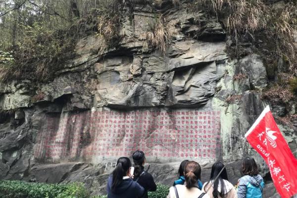 2026年1月祭祀家族会议吉日:家庭会议情感交流 2026年1月祭祀家族会议吉日:家庭会议情感交流