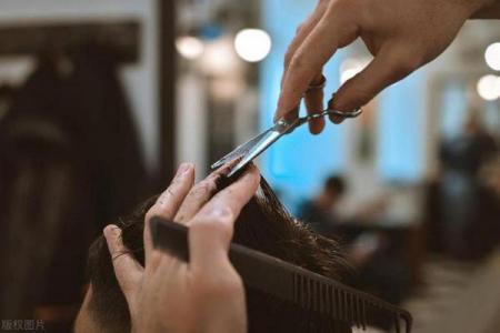 正月里剪头发倒霉一年 正月理发不吉利怎么化解