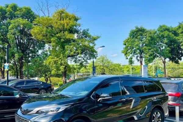独家专访：如果4S店有现车，从付款到提车一般需要多长时间？有哪些注意事项？